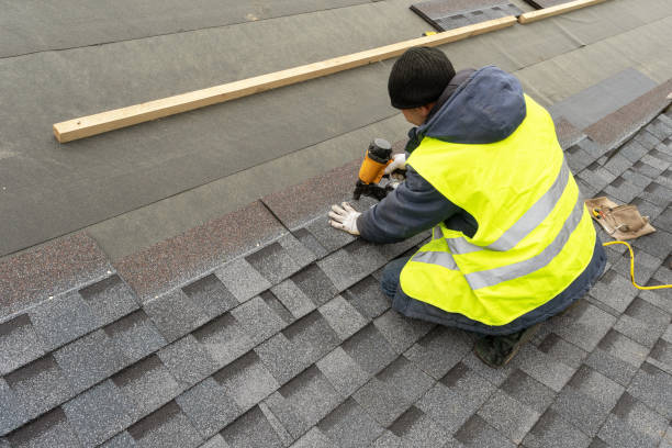 Best Commercial Roofing Services  in Vinton, IA
